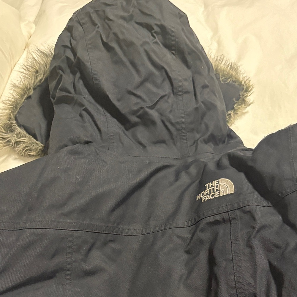 The North Face Black Jacket - Picture 5 of 7